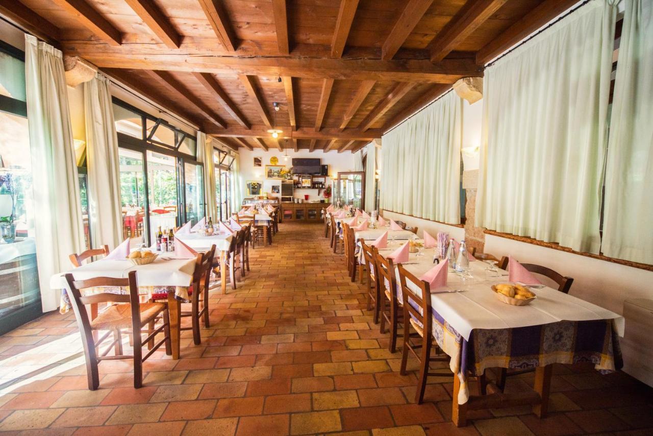 Albergo Al Platano Caprino Veronese Exteriér fotografie