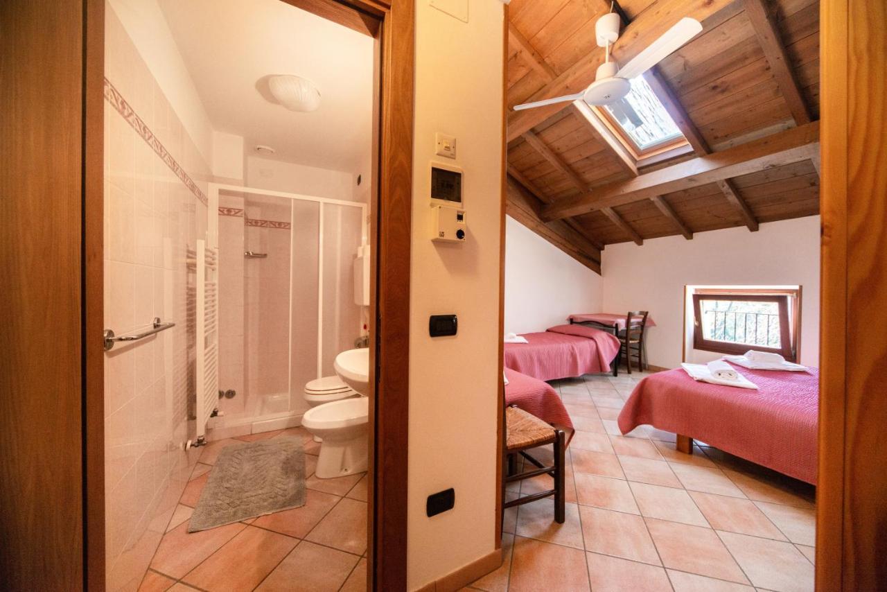 Albergo Al Platano Caprino Veronese Exteriér fotografie